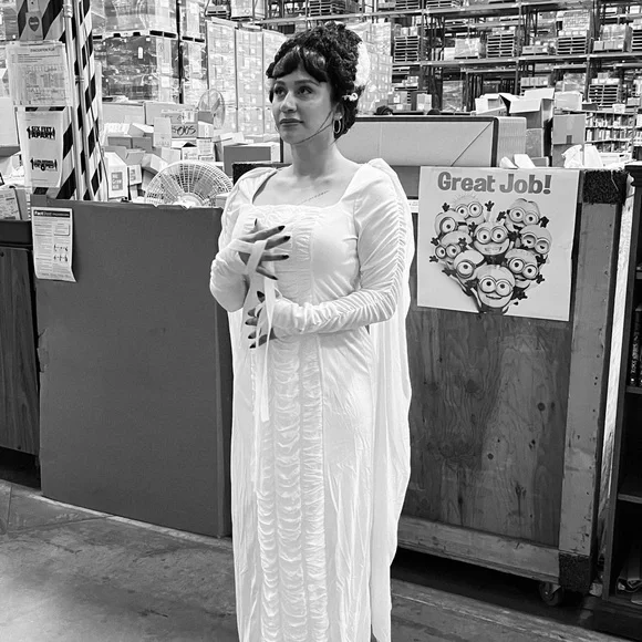 Bride of Frankenstein Halloween costume - Picture 2 of 6